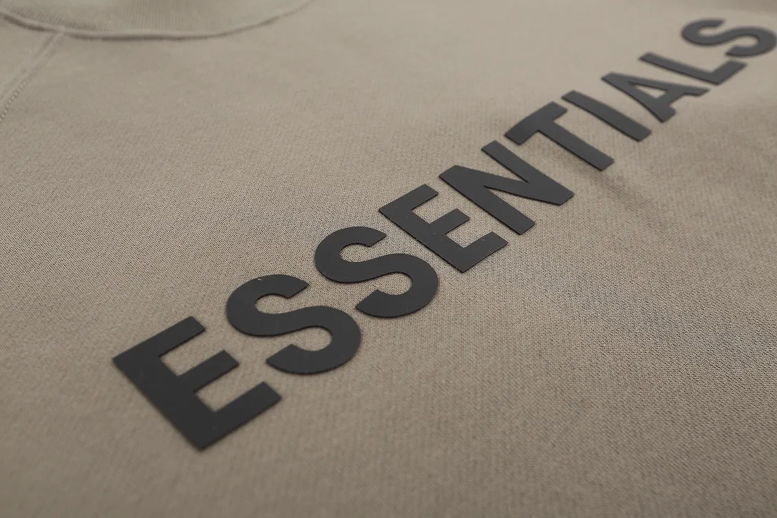 ESSENTIAL fog Classic ：Y # ： Black White Gray Sizes：S M L XL ： ： ， ，Versatile！